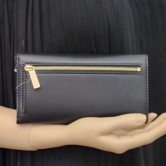 Michael Kors Jet Set Studded Trifold Wallet Black - Picture 2 of 6